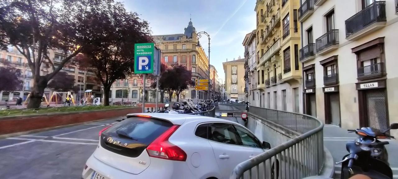Maisonnave Pamplona Buitenkant foto
